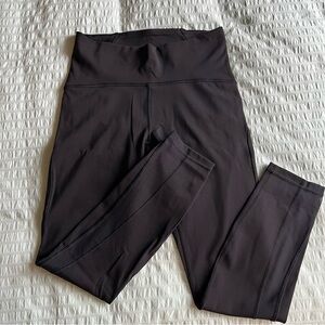 lululemon black Leggings, used, good condition , size 4